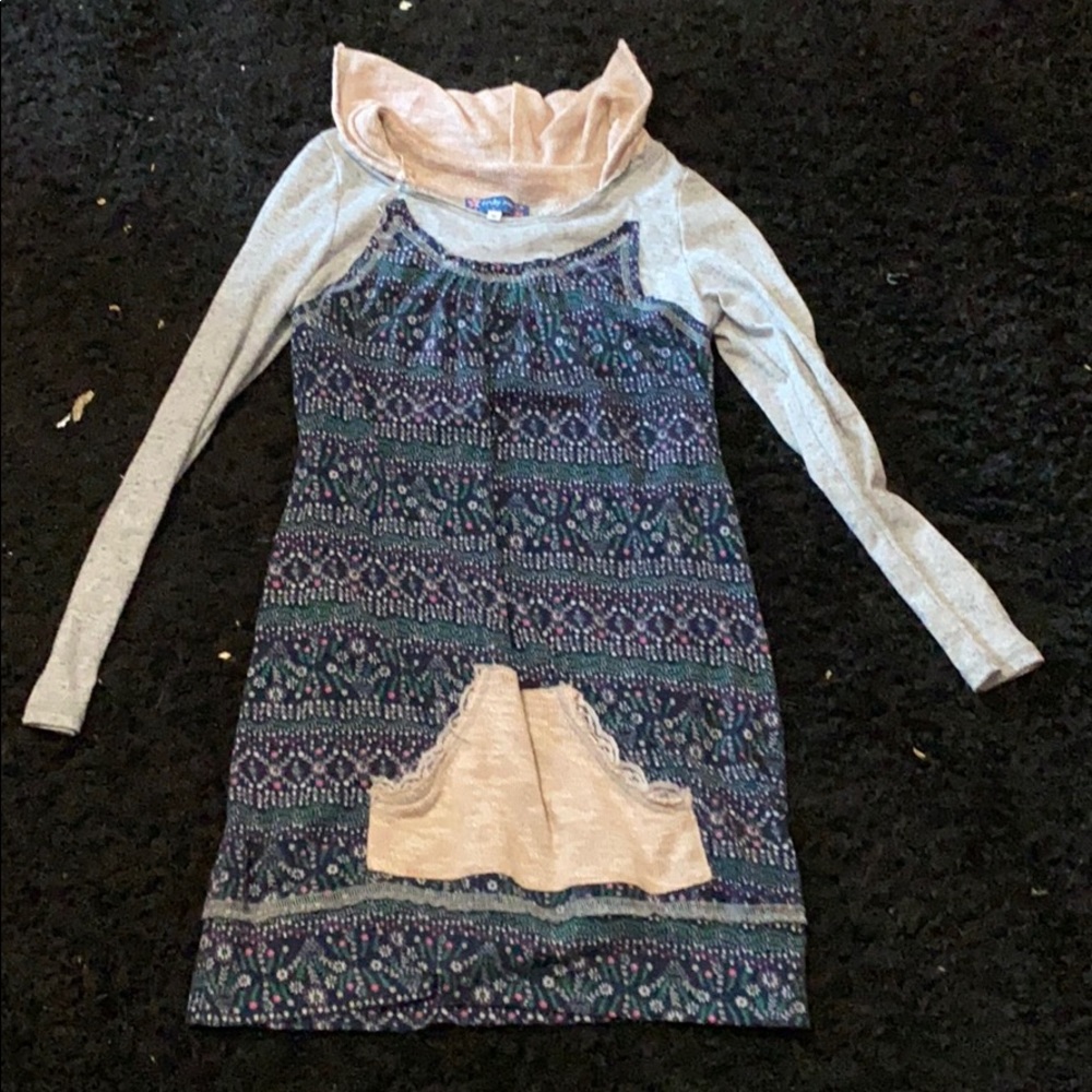 Truly me long sleeve sweater (thin)